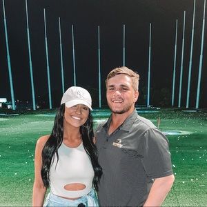 Meet your Posher, Destin